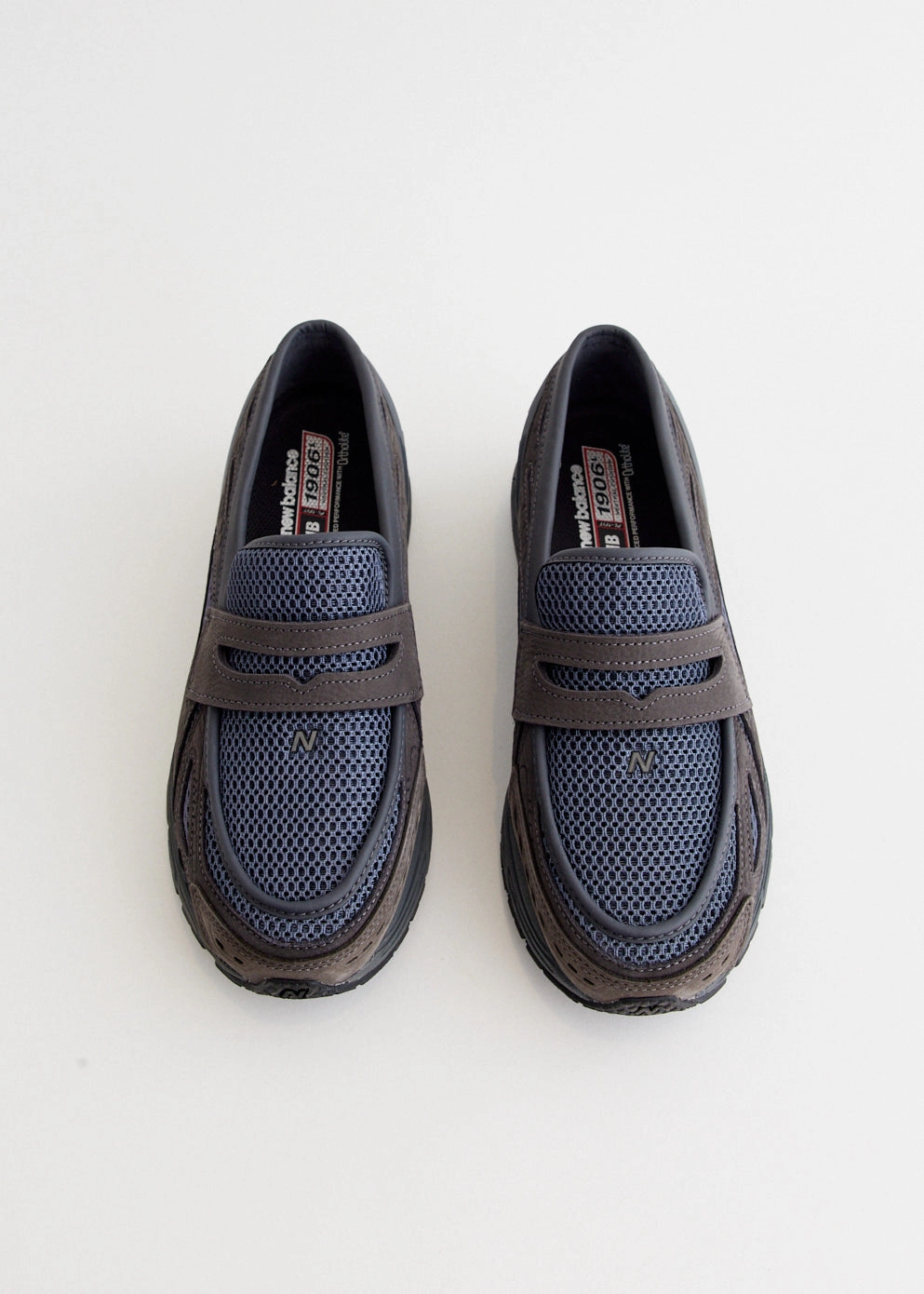 1906 'Magnet Phantom' Loafers Business Loafers