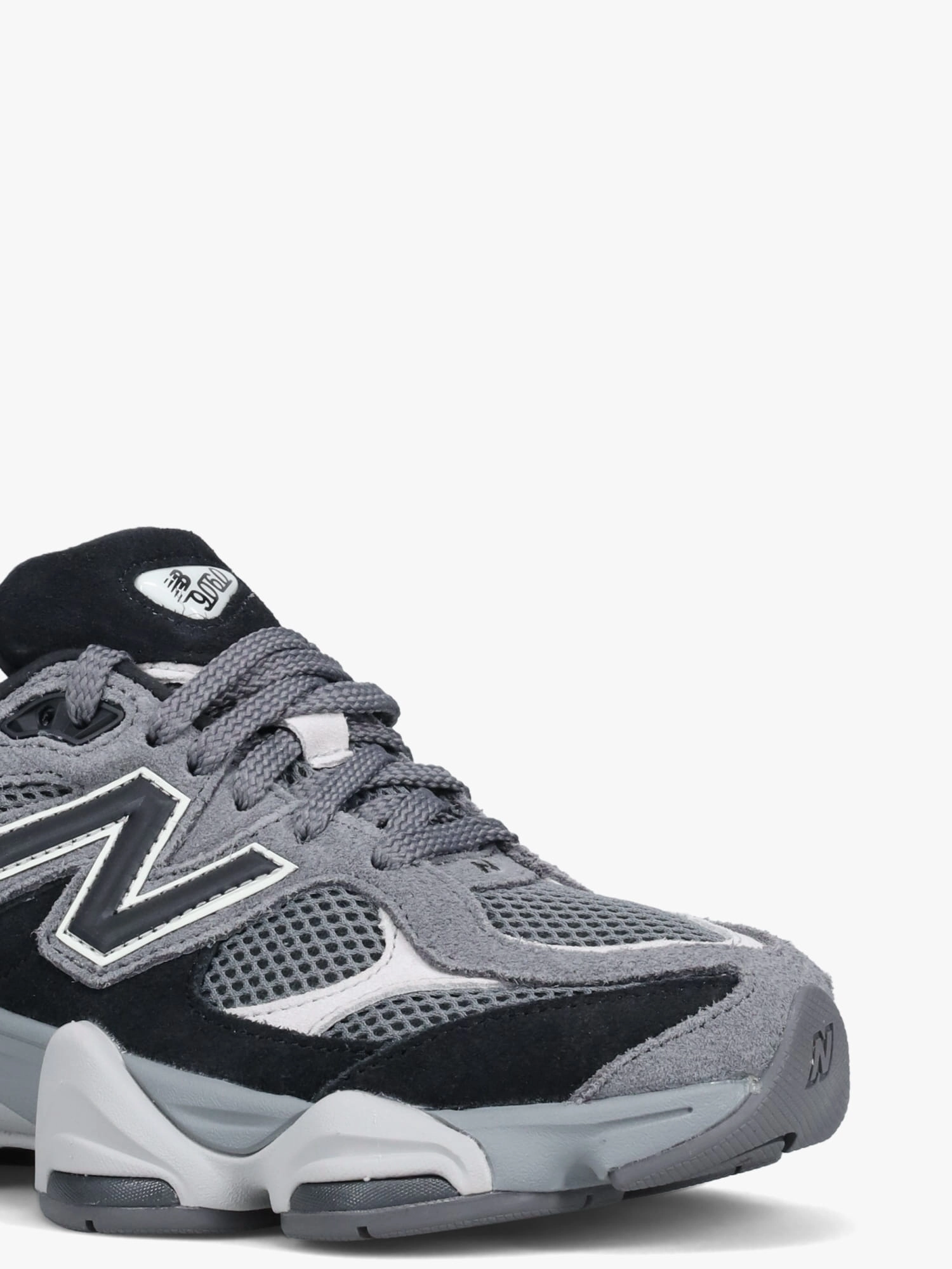 Flat Shoe Paint 9060 Black Grey suede