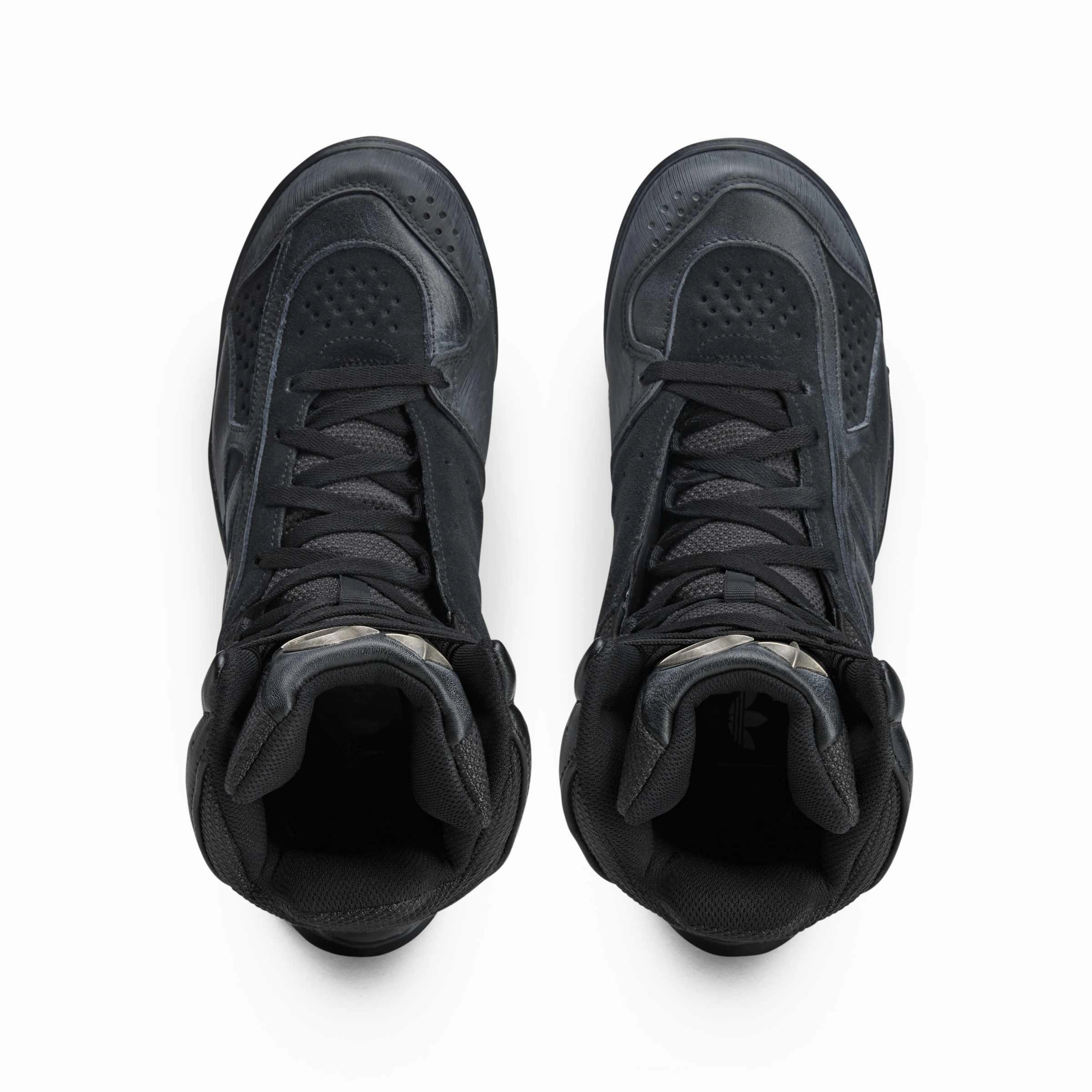 ADIDAS GSG9 BOOT TC CBLACK/CBLACK/CREWHT JP6032 Helms Boots