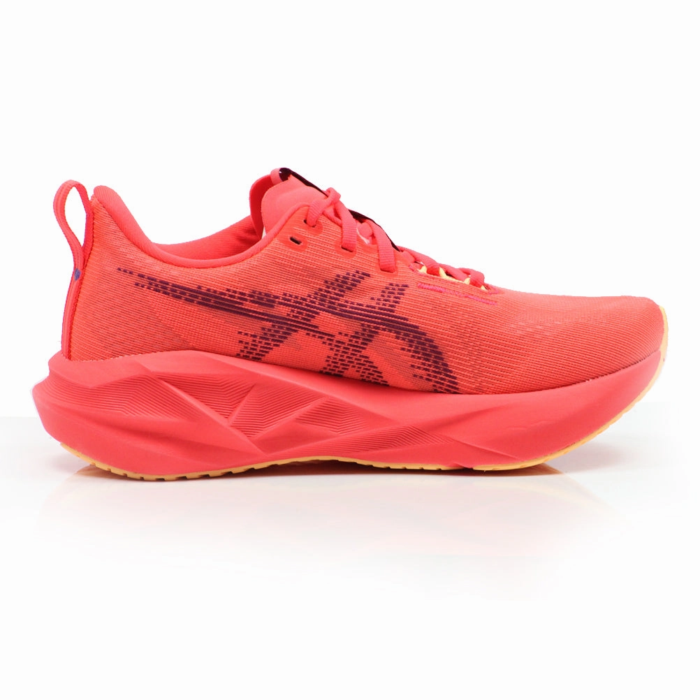 Ghost 15 Running Shoe Asics Novablast 5 Women's Running Shoe - Flash Red/Edo Purple