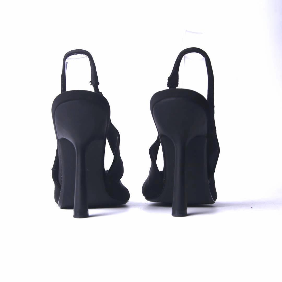 BERSHKA . High Heel Shoe