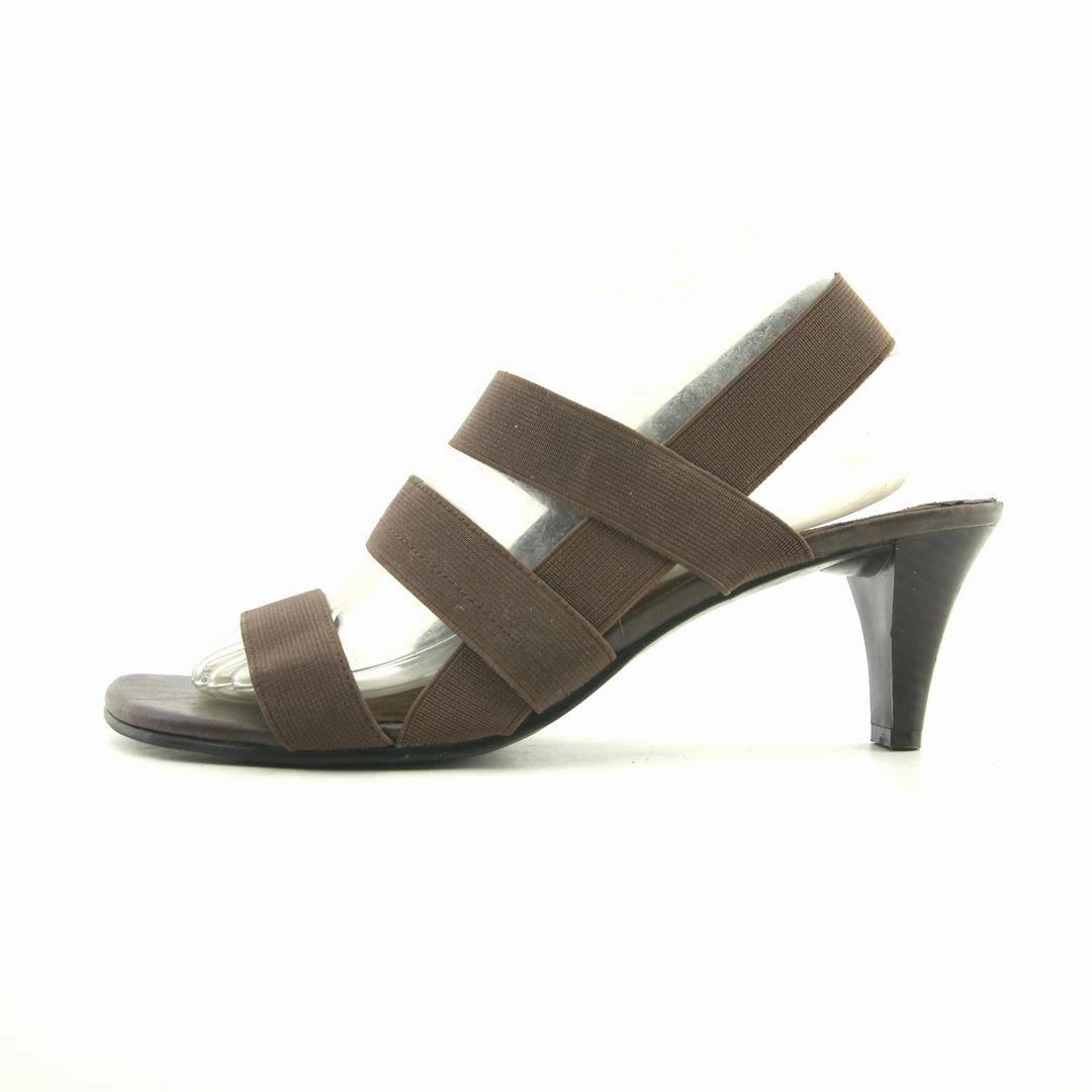 Heels Nearby AMERICAN BRAND .