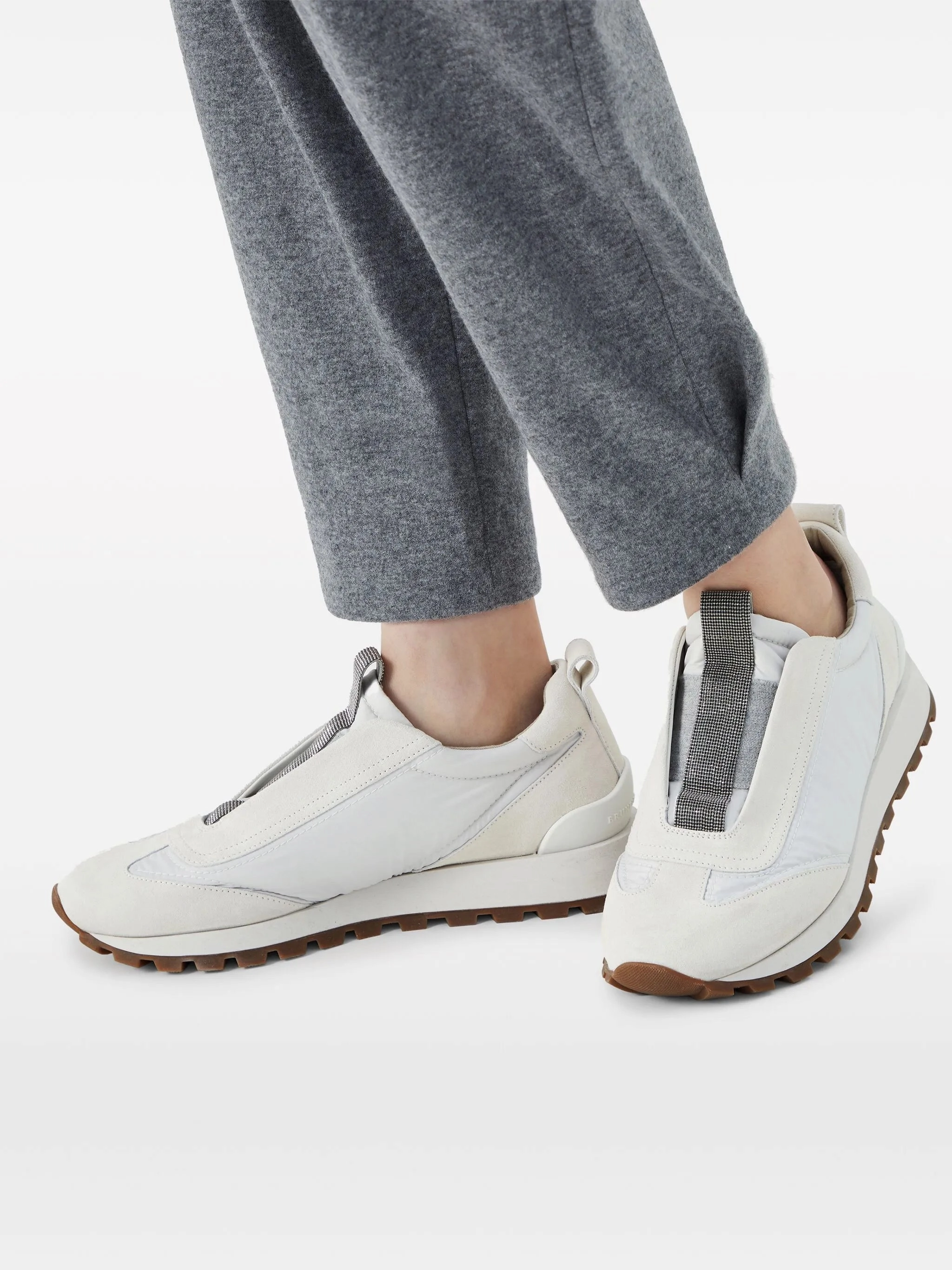 Aesthetic Flat Shoes bead-embellished low top sneakers