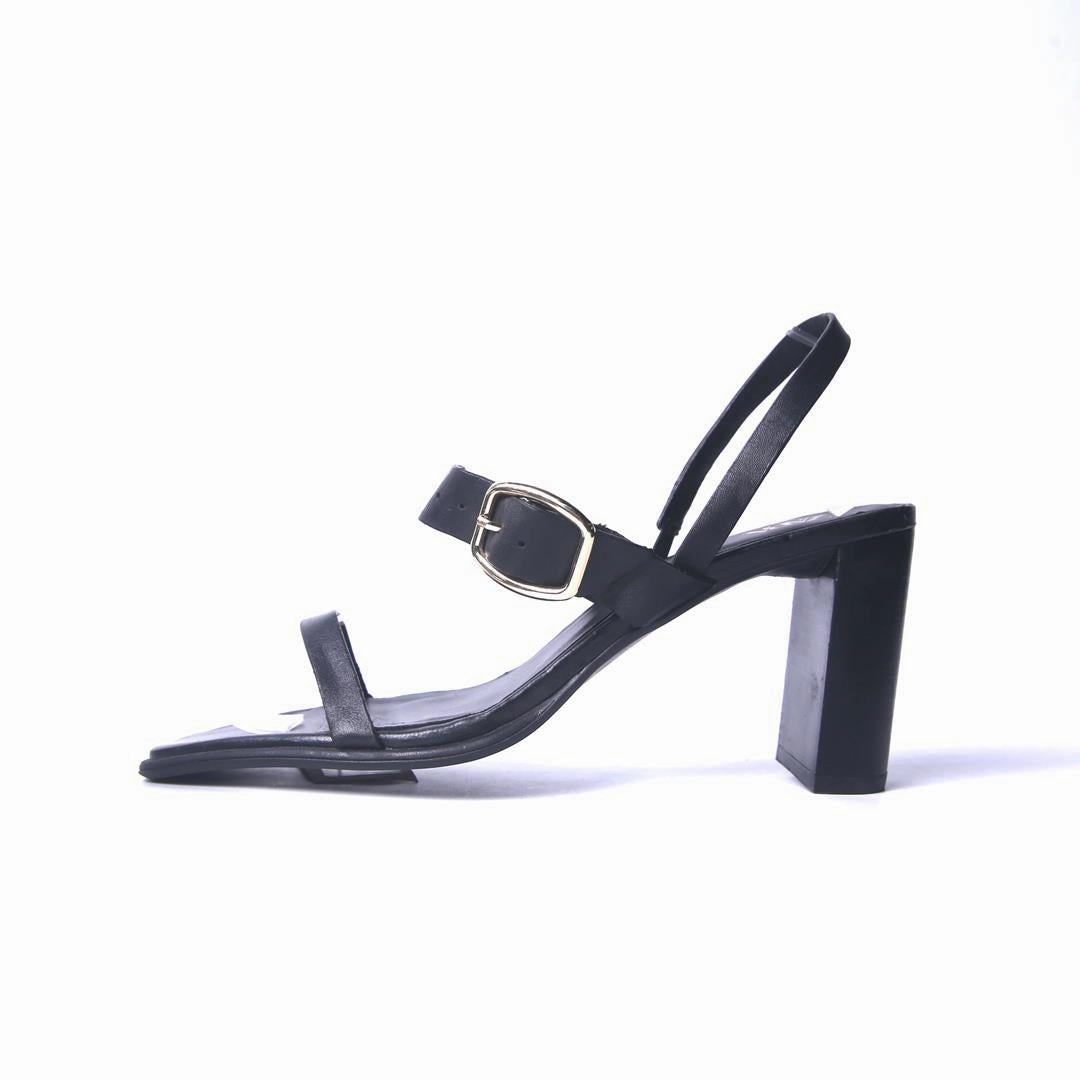 High Heel Gold ZARA. .