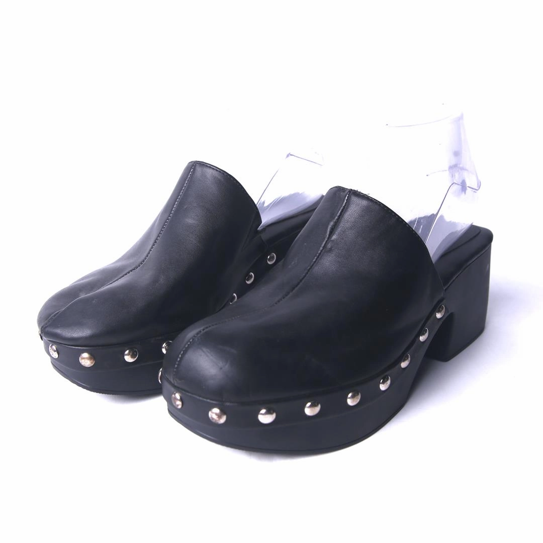 High Heel Shoe Stretcher BERSHKA .