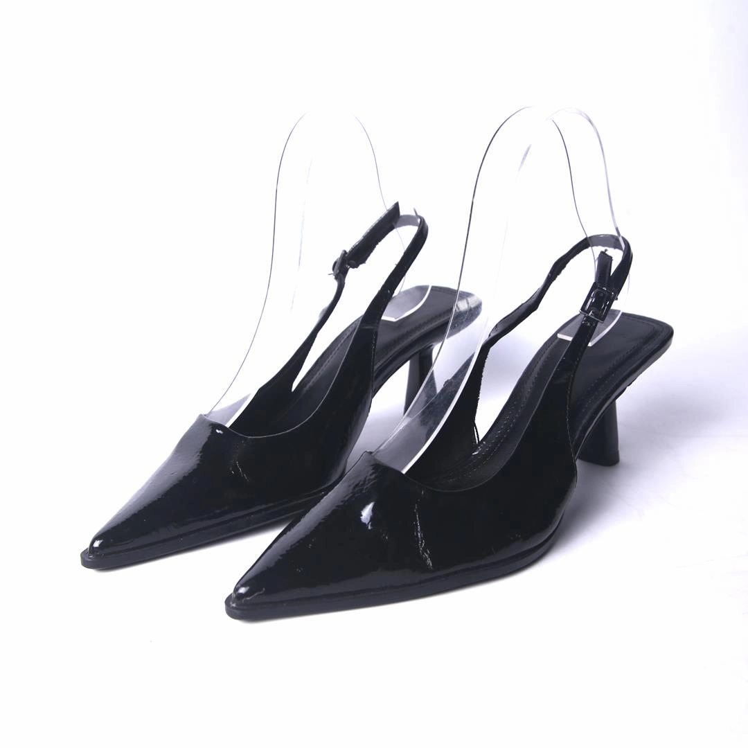 BERSHKA . Thigh High Boots Platform Heel