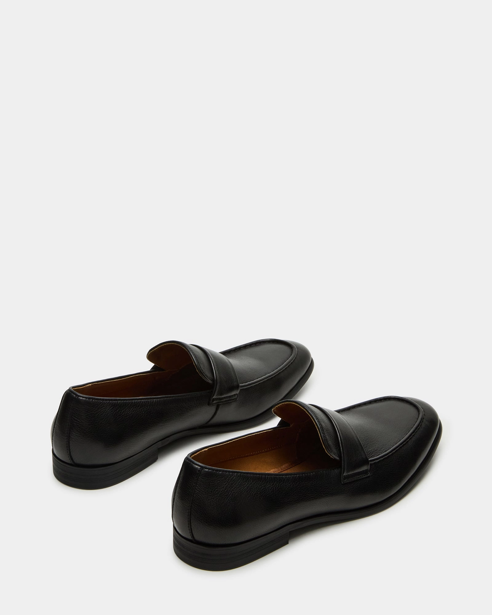 BISCUIT BLACK LEATHER Chunky Loafers With Skirt