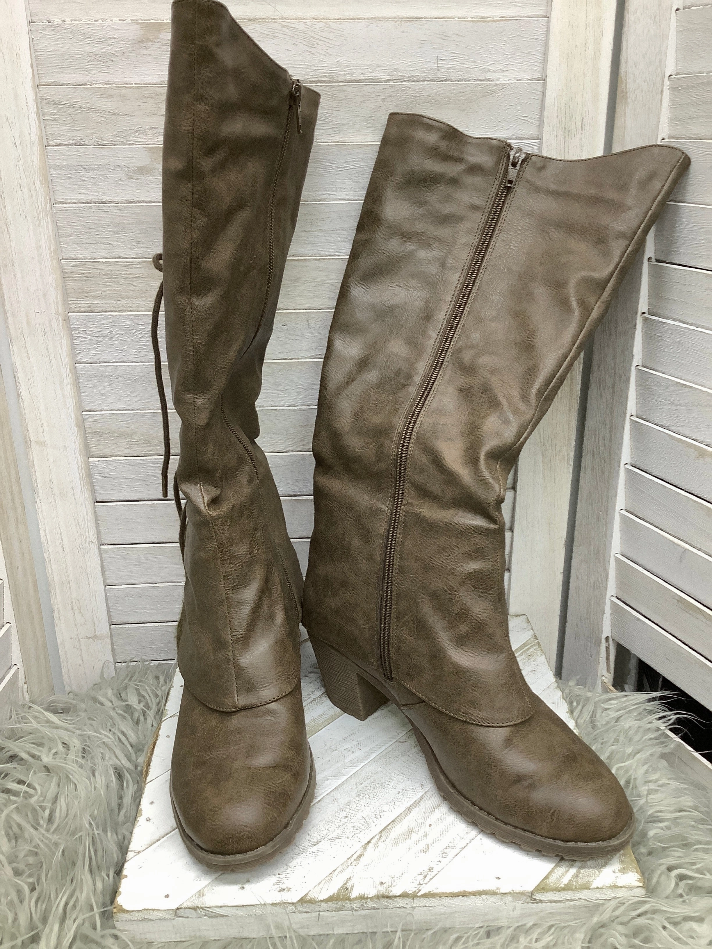 Boots For Sale Boots Knee Heels By Clothes Mentor  Size: 11
