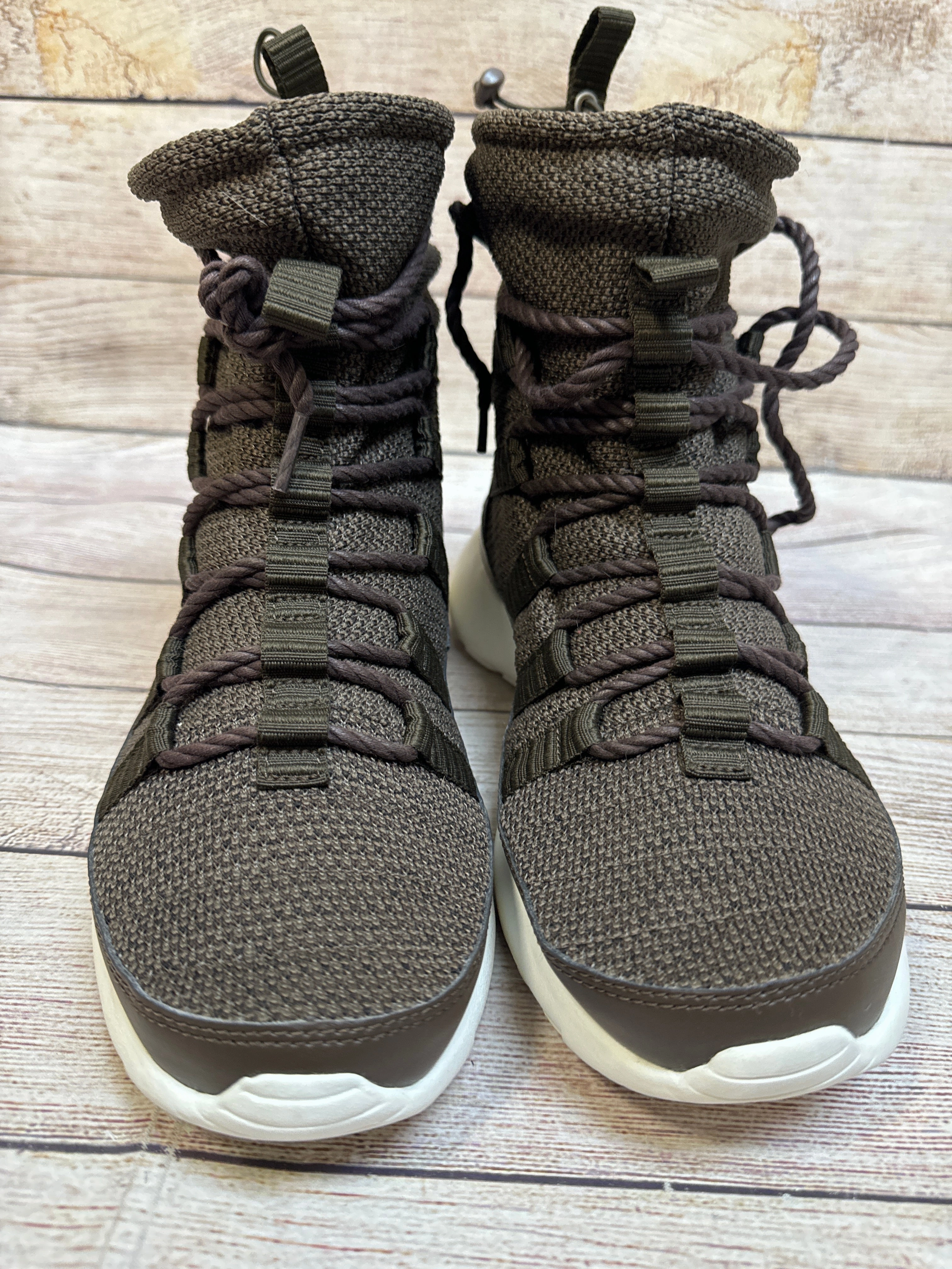 Shoes Athletic By Nike In Brown, Size: 9.5 Retro Nike Shoes