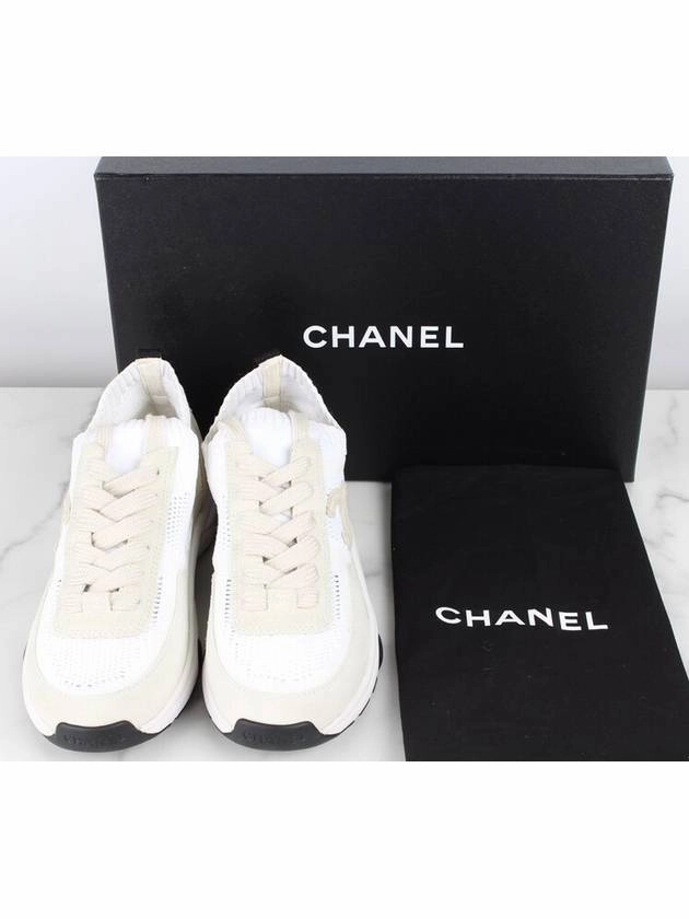 CC logo suede sneakers 38 250 Chanel Paint Sneakers