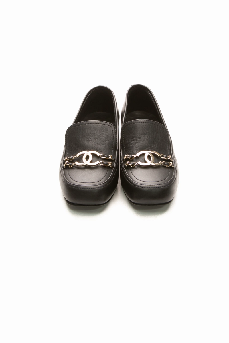 CC Chain Loafers - Size 35.5 Tan Slip On Loafers