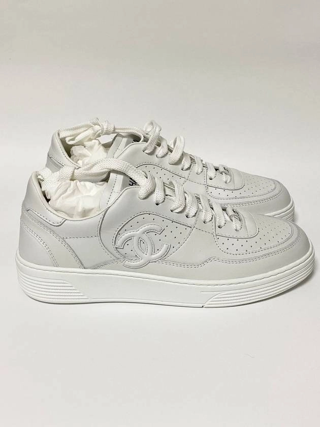 CC Logo Calfskin Low Top Sneakers White Chanel Mechanics Sneakers