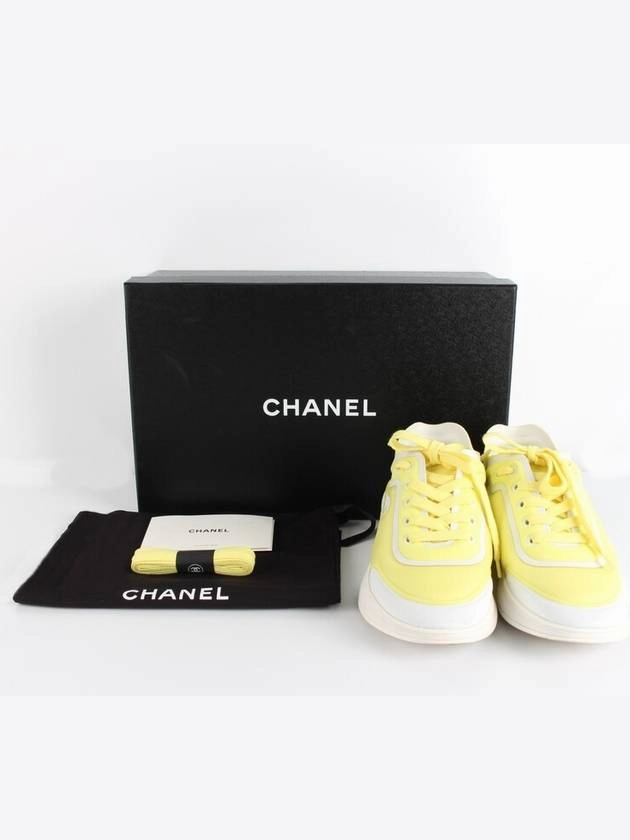 Sneakers Golden Goose cc logo sneakers yellow 37 Chanel