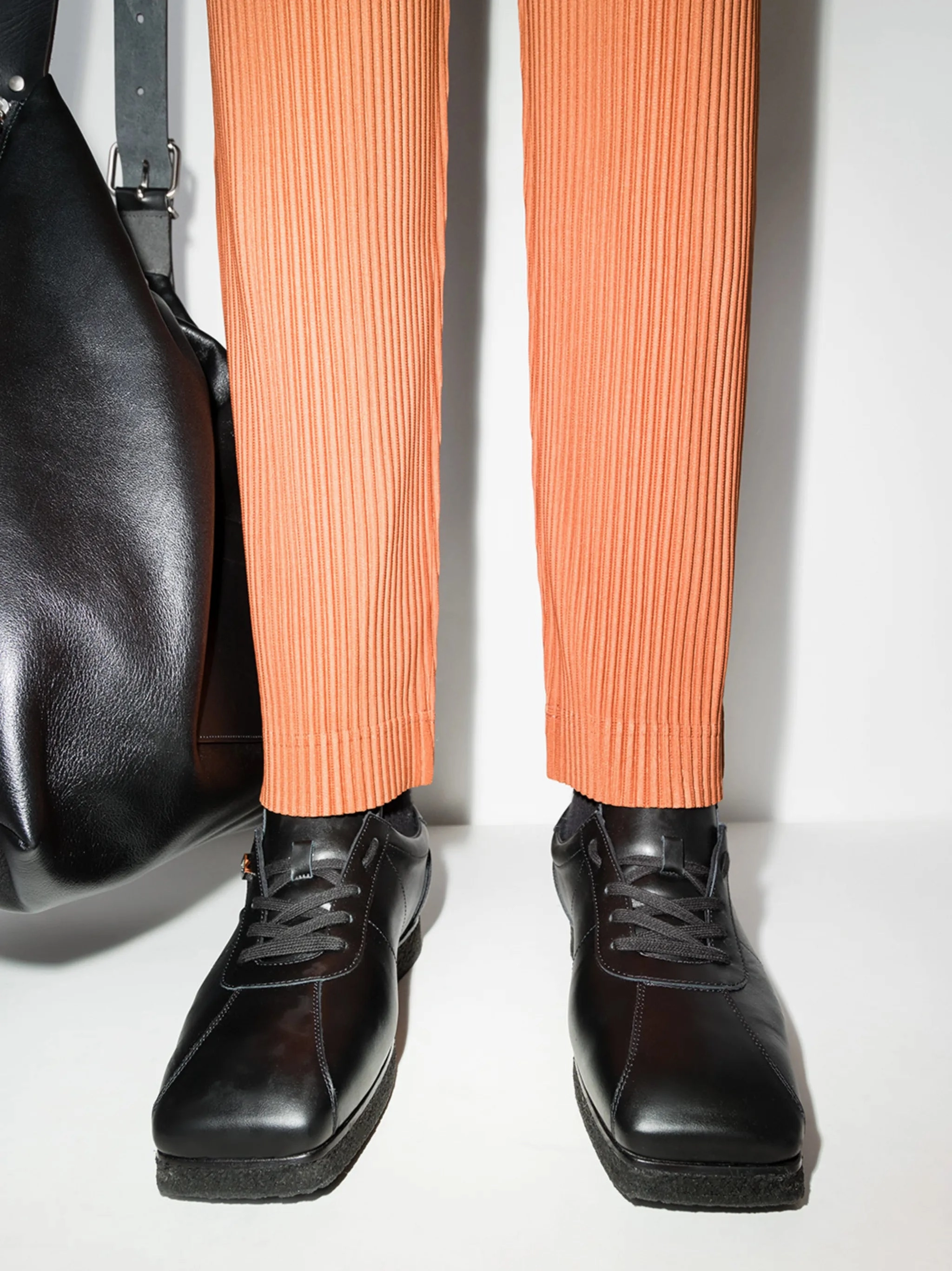 Change lace-up sneakers Metallic Flats Shoes