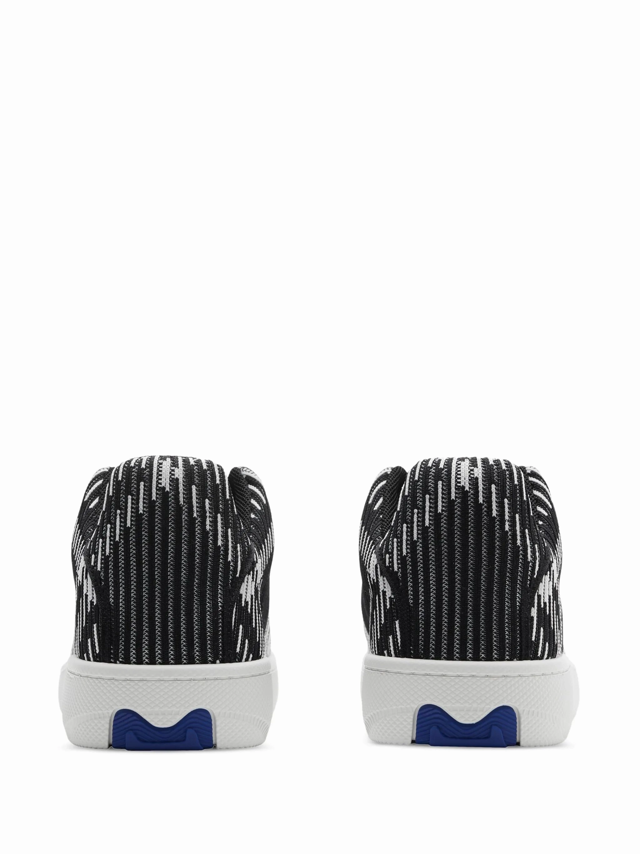 Flat Shoes With Open Toes check knit box sneakers