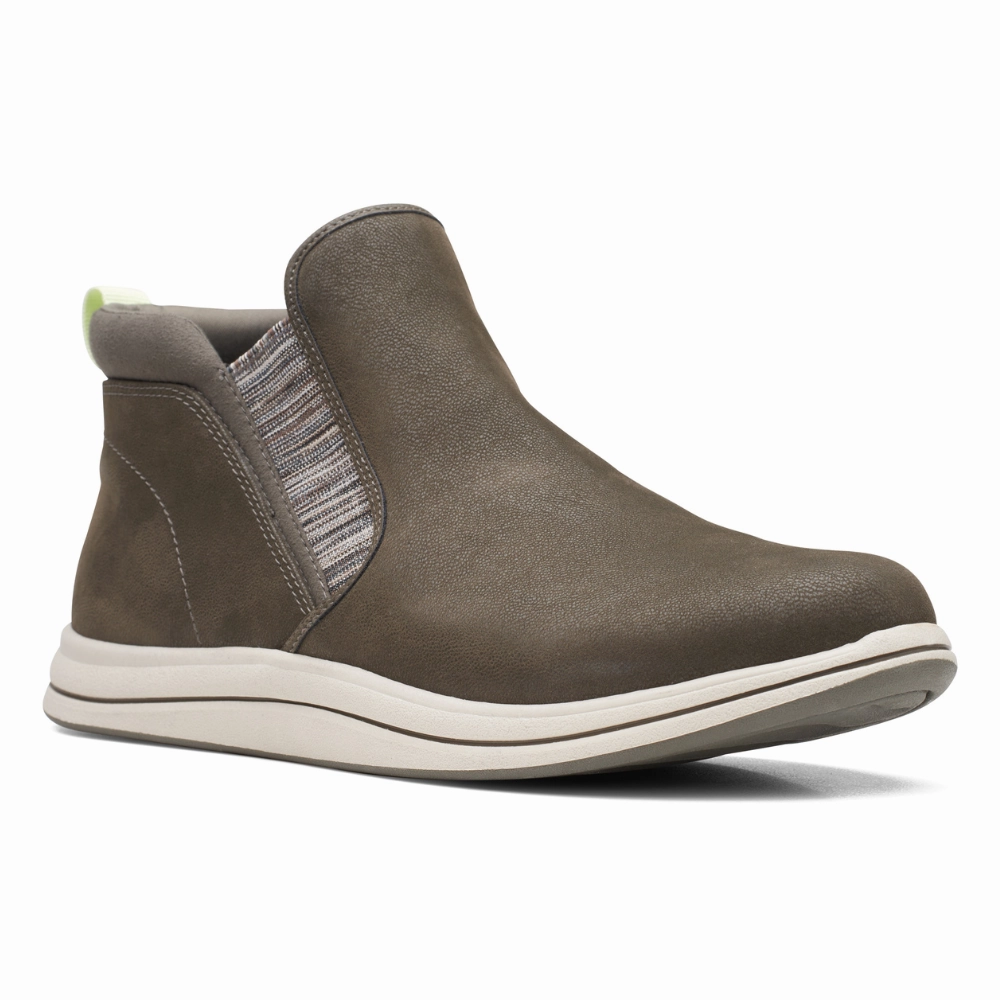 Clarks Breeze Clover Dark Olive Boot (Women's) Casual Leather Boots