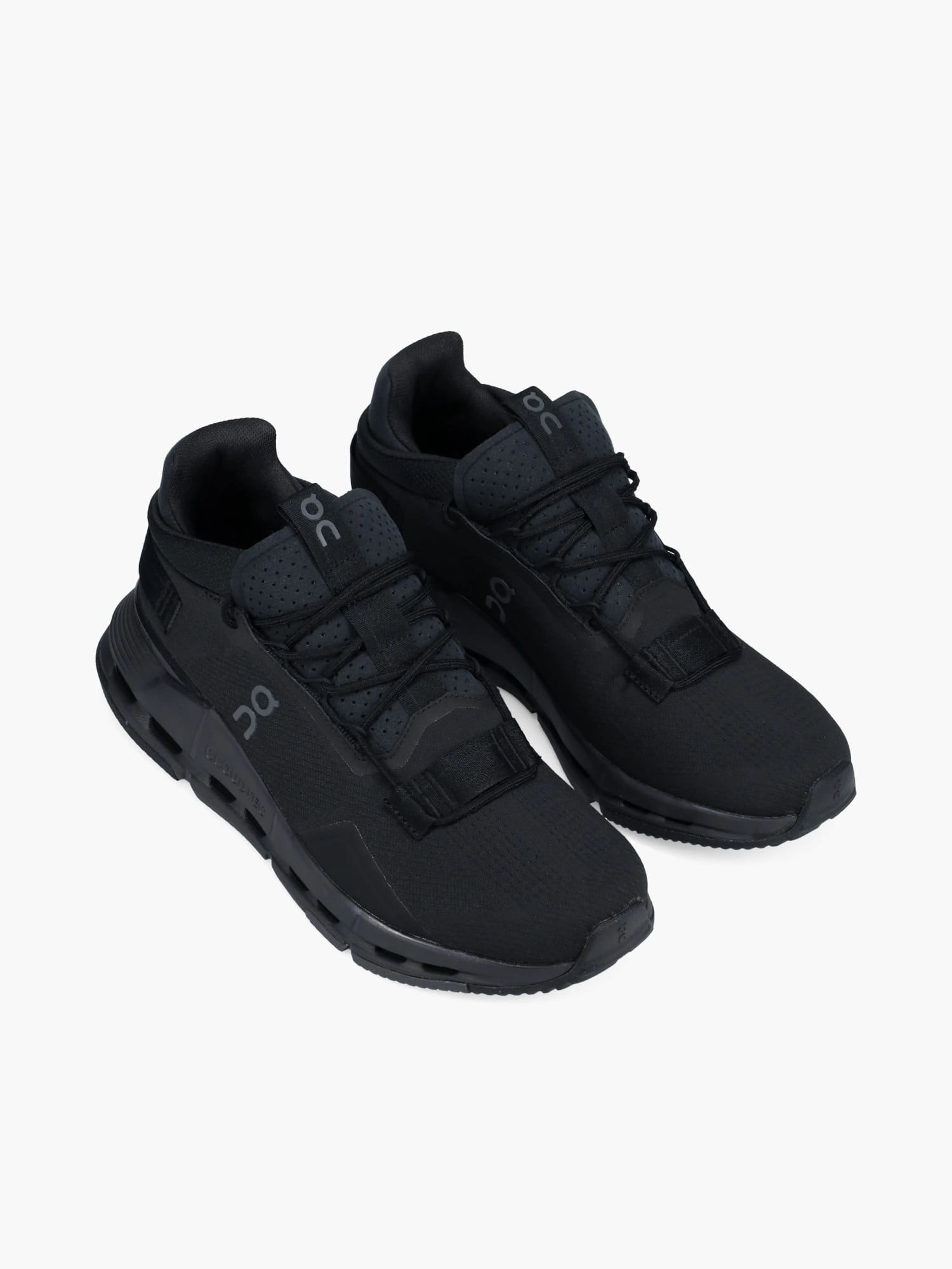 Cloudnova 2 All Black Mesh Flat Shoes Tali