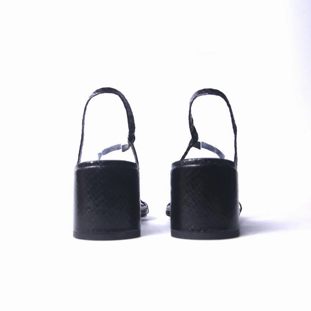 High Heels With Studs ZARA. .