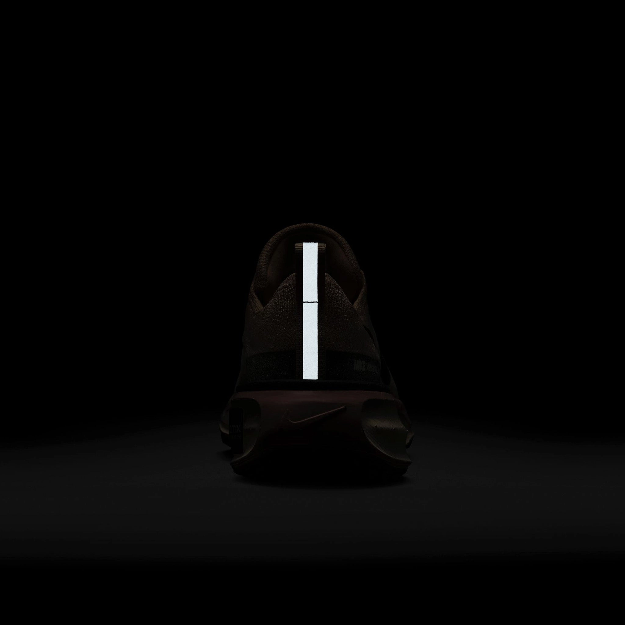 Nike Flight Shoes Nike | Women's Invincible 3 Premium Road Running Shoes - Sanddrift