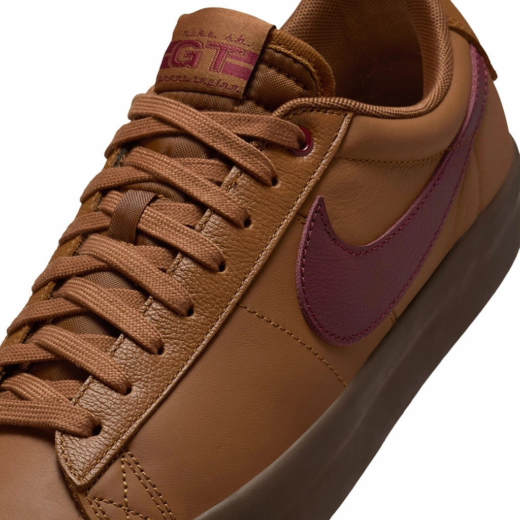 Pictures Of Shoes Nike Nike SB Zoom Blazer Low Pro GT Shoes