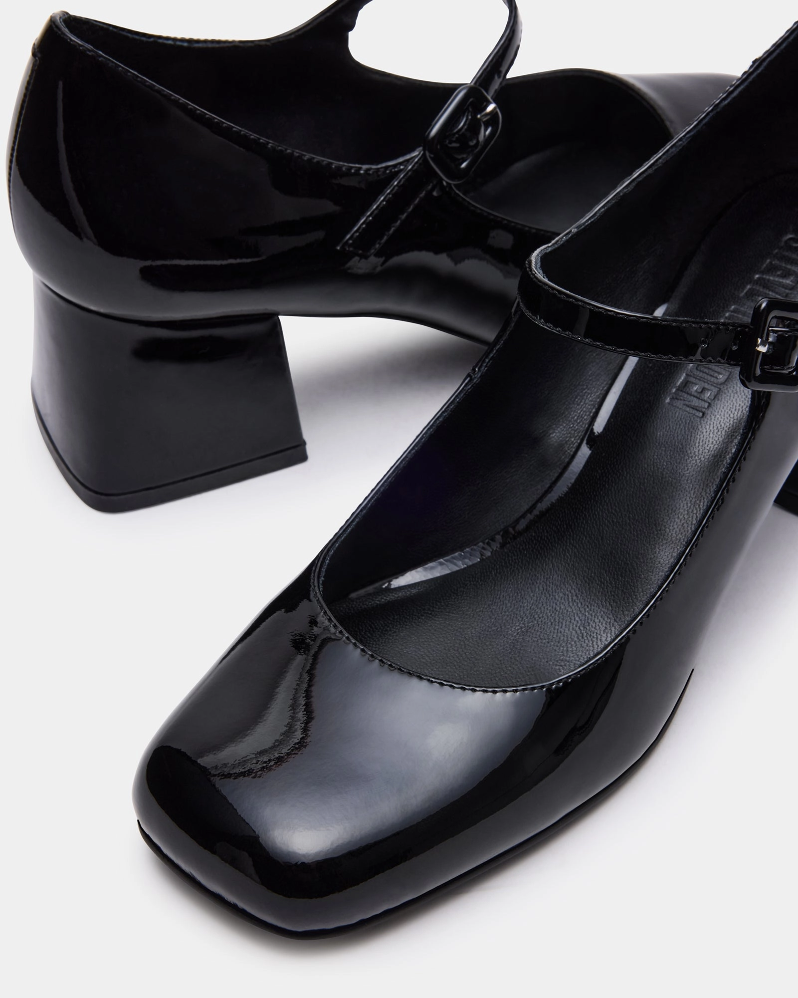 Pump Loafers DARCEY BLACK PATENT