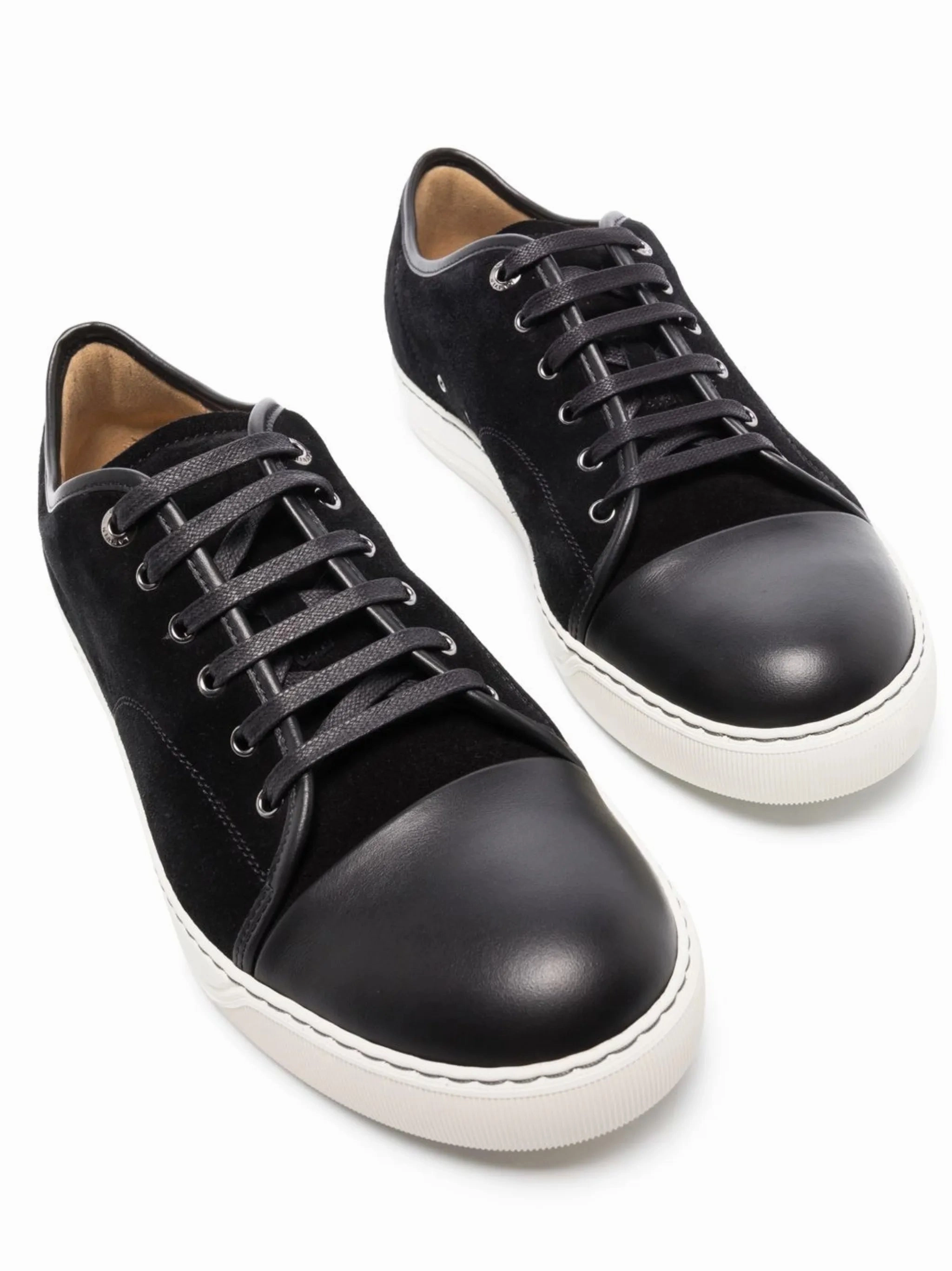 DBB1 low-top sneakers Disadvantages Of Wearing Flat Shoes