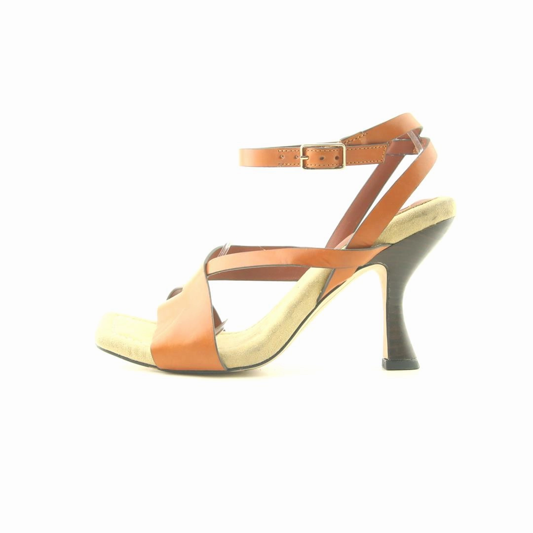 SARTO. REILY Classy Heels