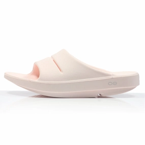OOfos Women's OOahh Recovery Slide - Blush Road Running Vs Trail Running Shoes