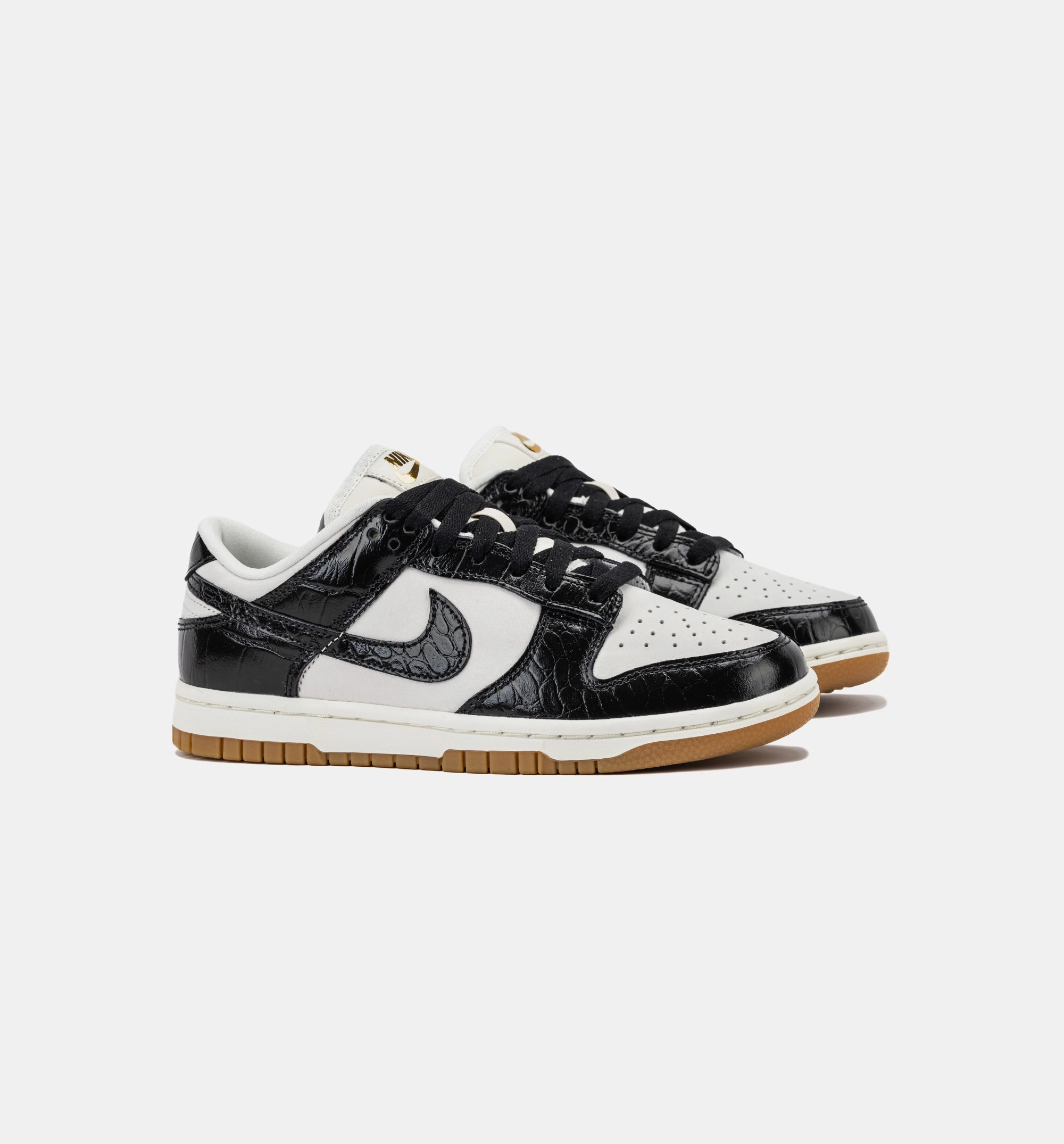 Dunk Low LX Womens Lifestyle Shoe - Phantom/Black/Sail/Gum Light Brown Nike New