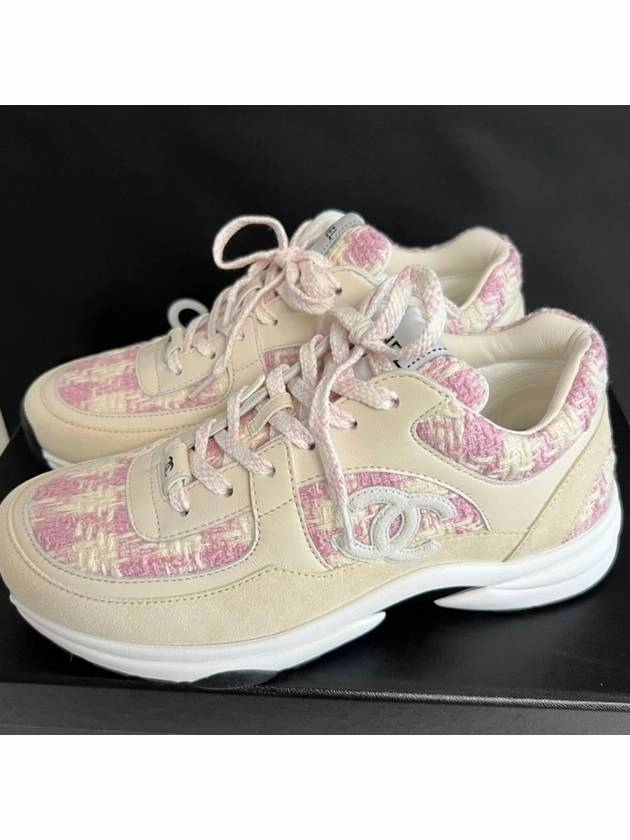CC Logo Cotton Tweed Suede Calfskin Low Top Sneakers Pink Ecru Chanel Tommy Hilfiger Sneakers