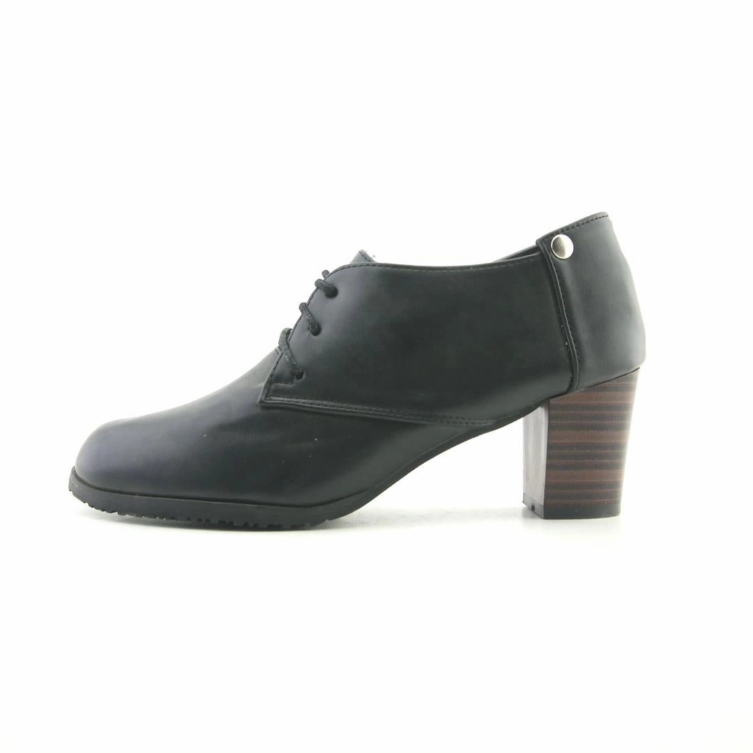 In High Heels Story AMERICAN BRAND .