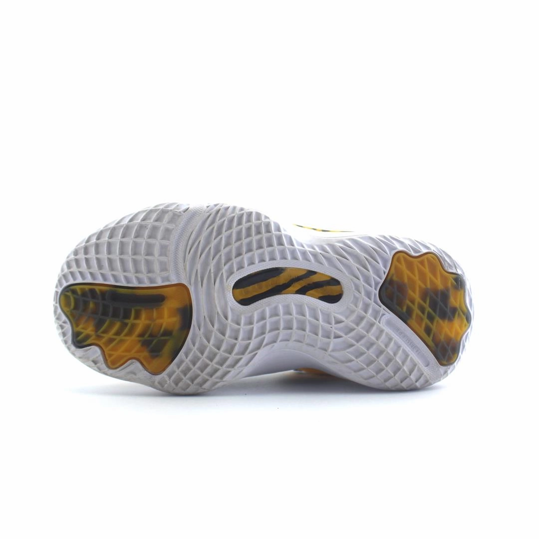 Basketball Shoes Kenya ADIDAS  BEL-AIR ATHLETICS