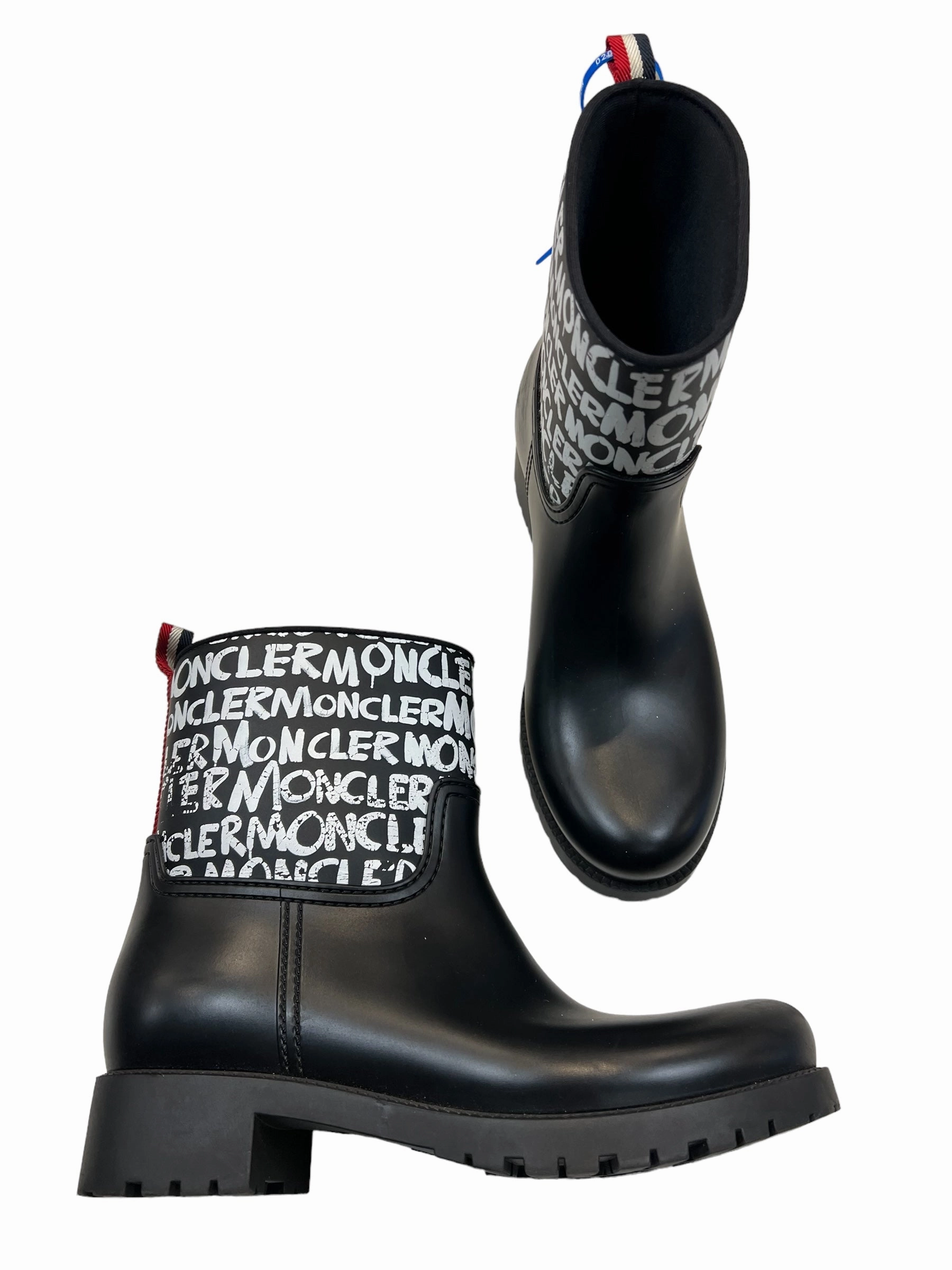 Boots Luxury Designer By Moncler RUBBER RAIN BOOTS Size: EU 40 Soccer Boots Tiempo