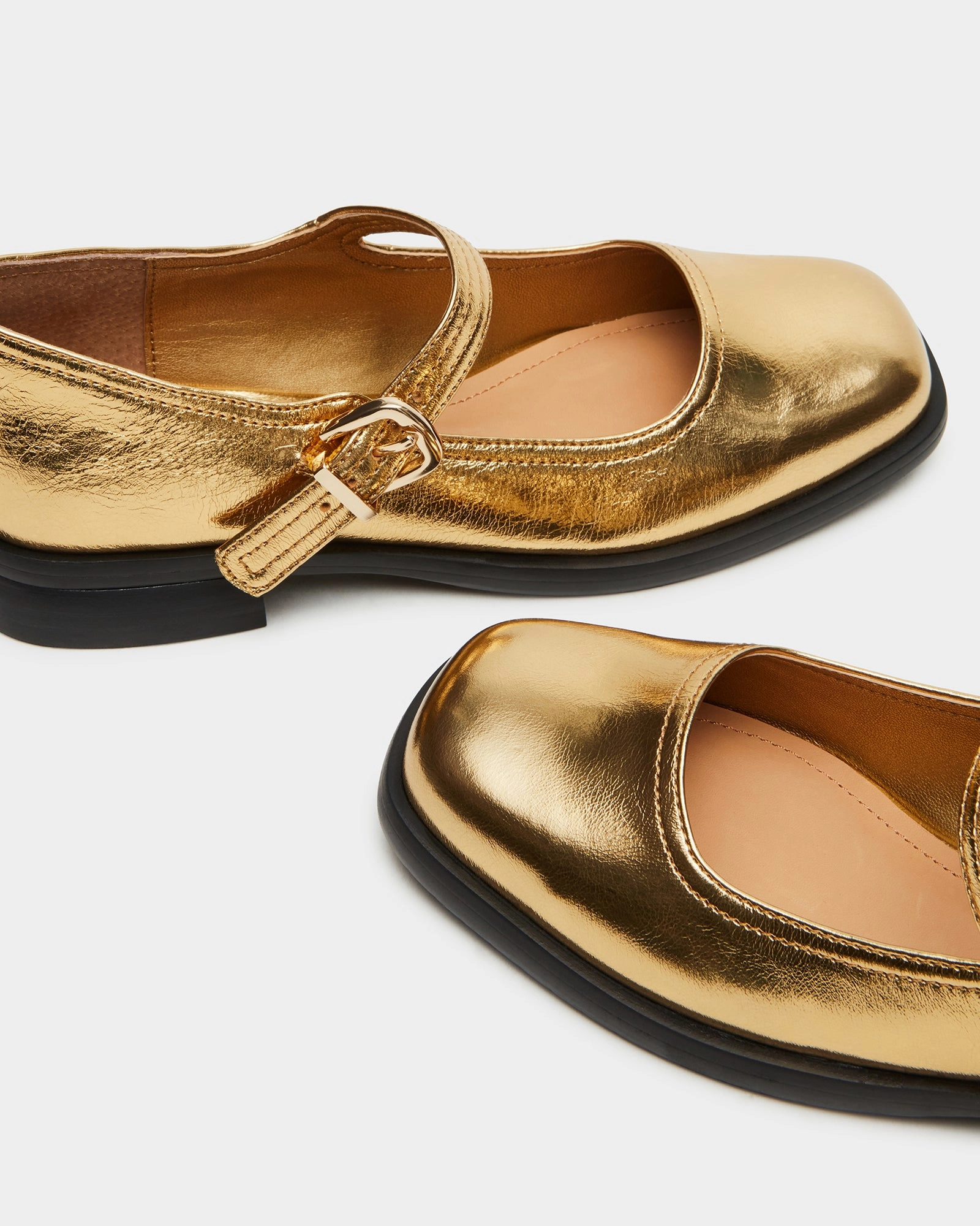 DELANCY GOLD LEATHER Paul Stuart Loafers