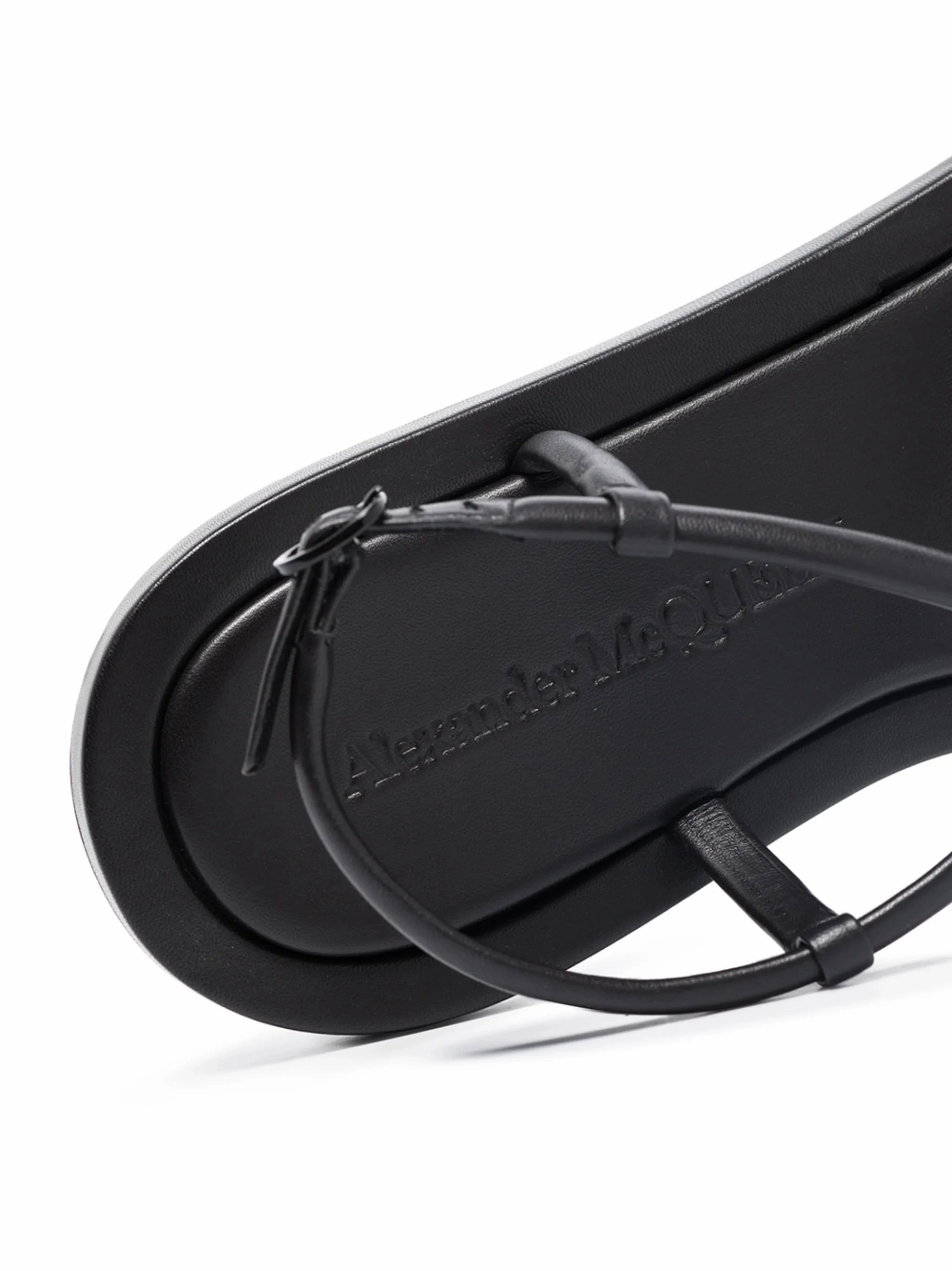 Best Running Shoes For Flat Pronated Feet crossover strap open-toe flat sandals