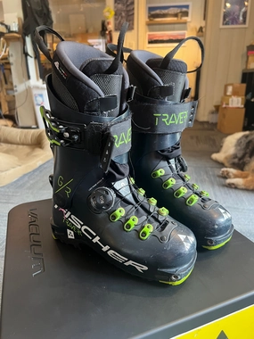 Steel Toe And Waterproof Boots Fischer Travers GR 24.5 Ski Boot 24/25 Demo Fleet #STW7