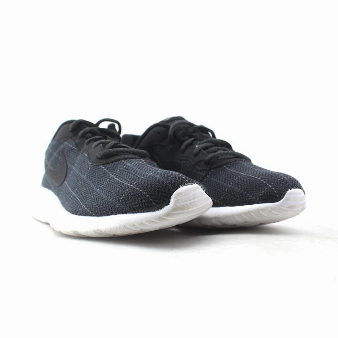 NIKE  TANJUN Nike Space Jam Shoes