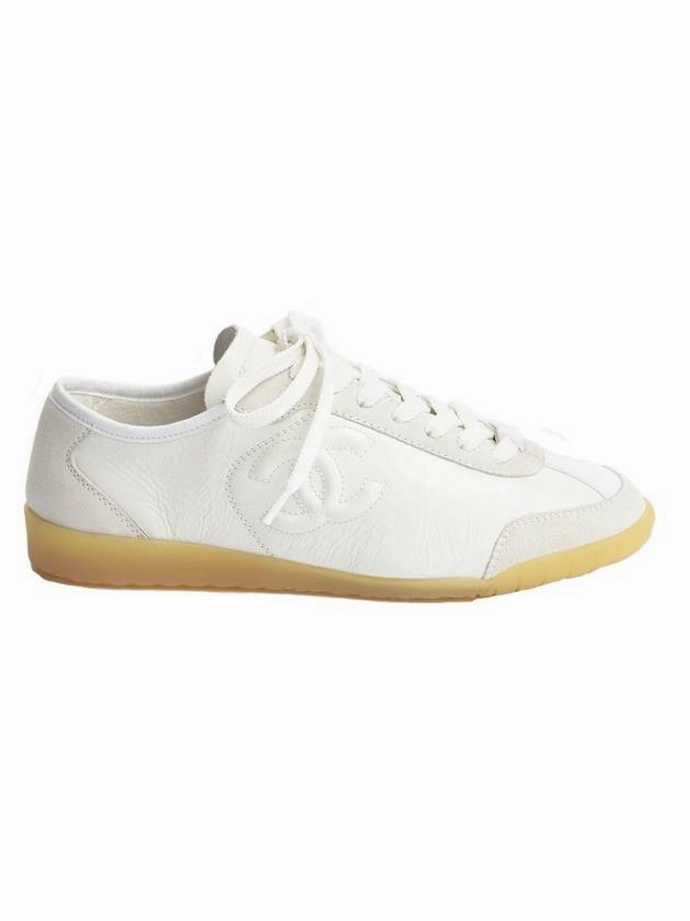 Sneakers Bistro Calfskin Suede Low Top Sneakers White Chanel