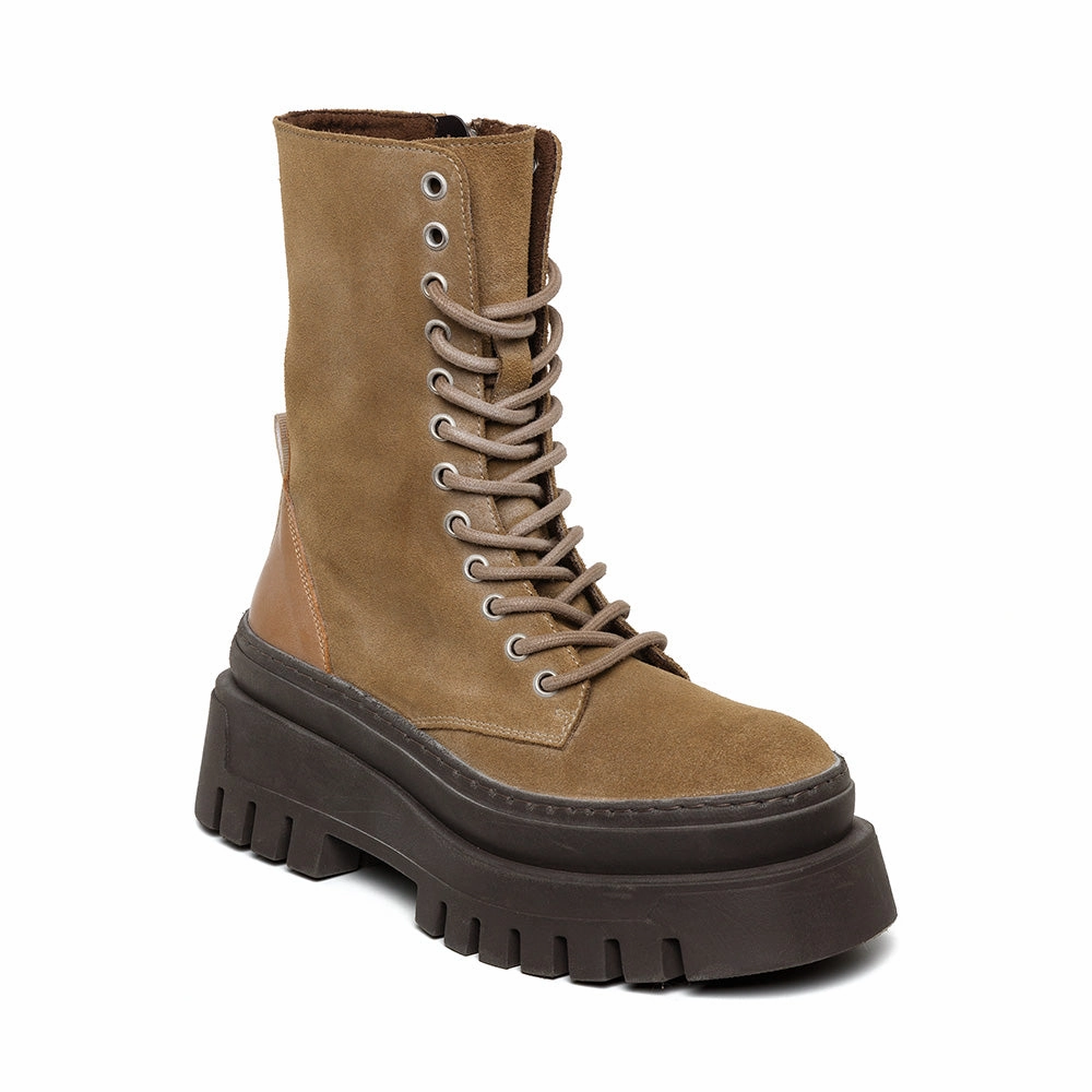Coast Boot TAUPE SUEDE Xtratuf Rubber Boots