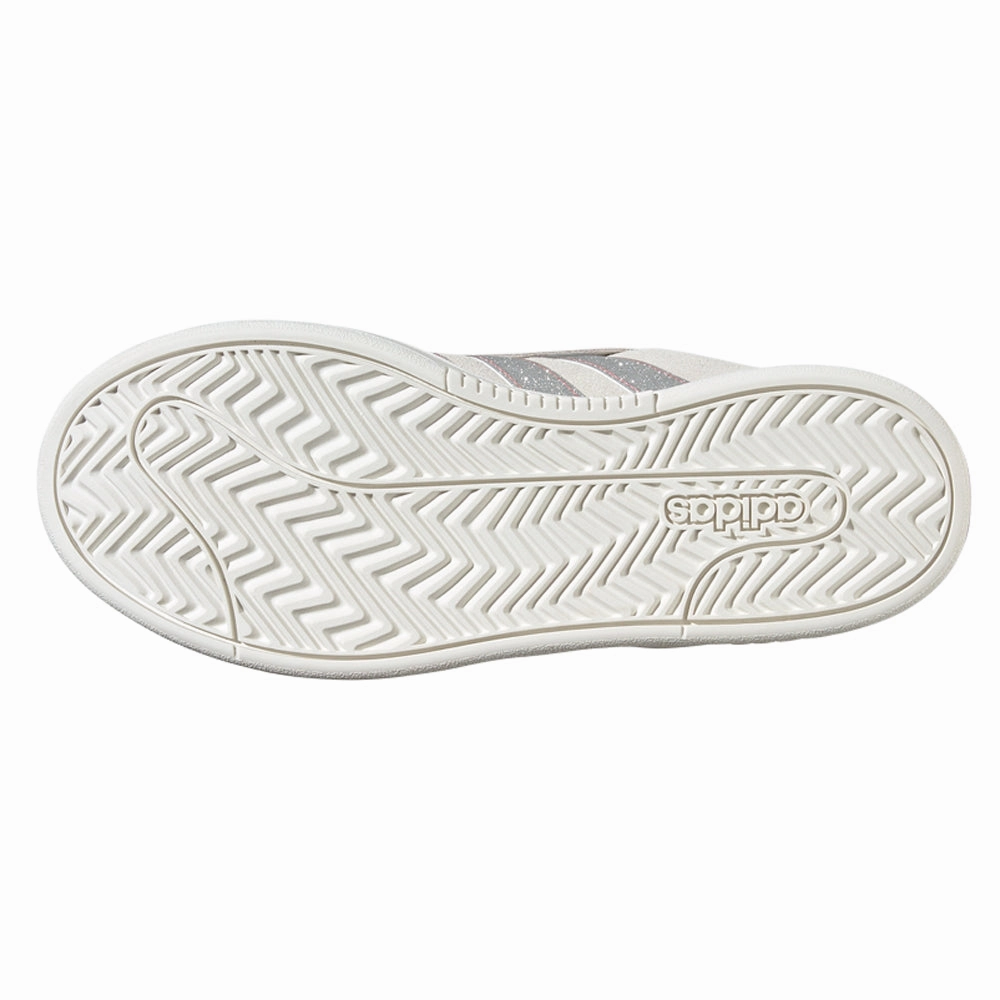 Grand Court Alpha 00S Lace Up Sneakers World Cup Adidas Soccer Shoes