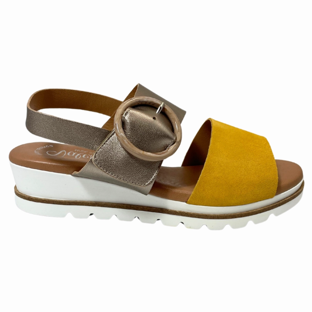 Valeria's Kellyjo Onyx Soft Leather Sandal (Women's) Sandals Huts Over Water