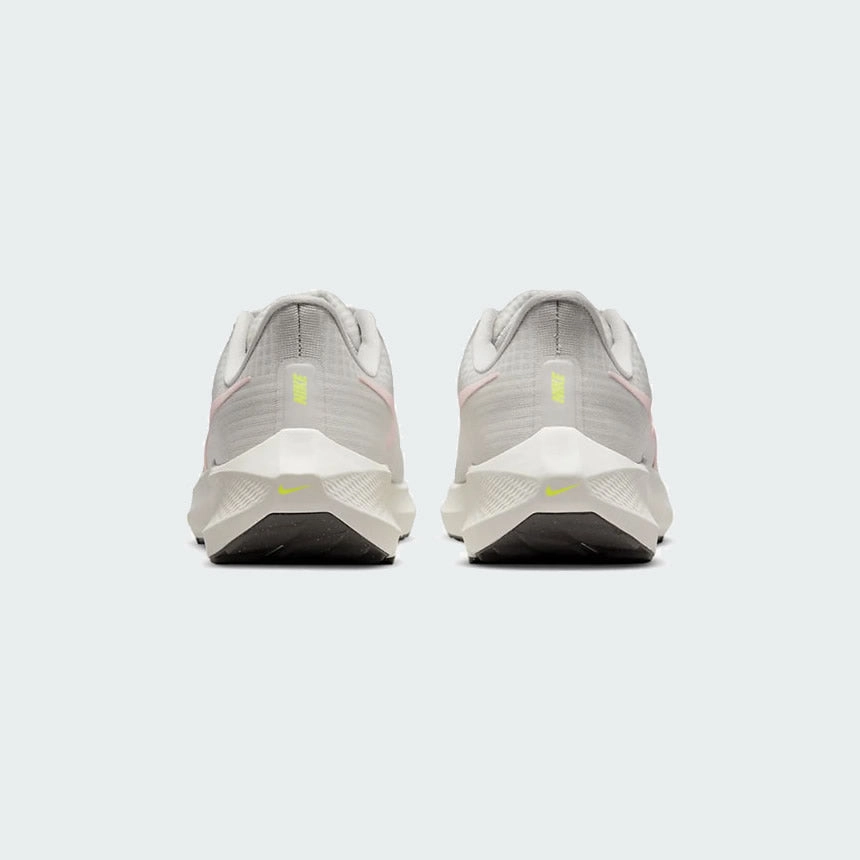 Nike American Football Shoes Nike Air Zoom Pegasus 39 Women's Grey Running Trainers DH4072 003