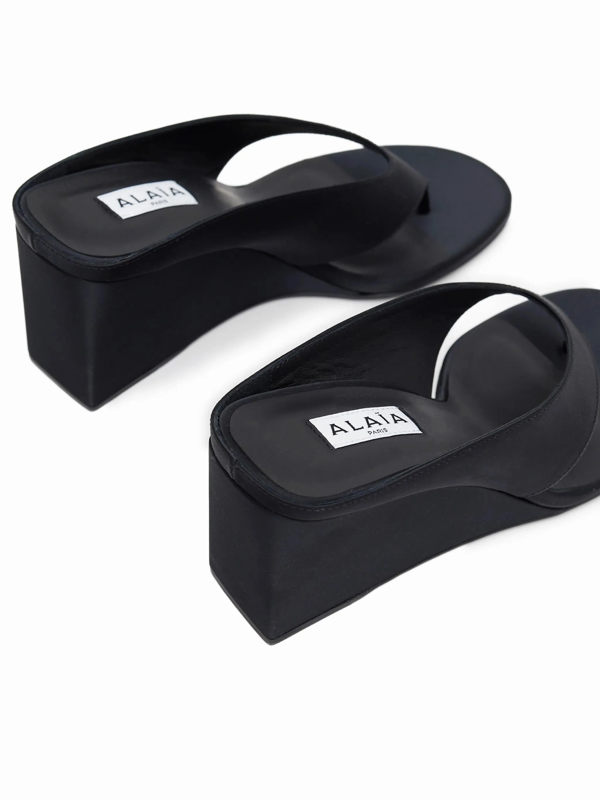 Sandals St Lucia Hotels 75mm Cube Thong sandals
