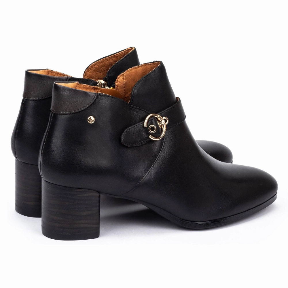 Pikolinos Calafat 8602C1 Black Leather Bootie (Women's) Best Moc Toe Work Boots