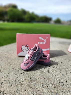 Puma Palermo X Hello Kitty TD Puma X Cell Action Running Shoes
