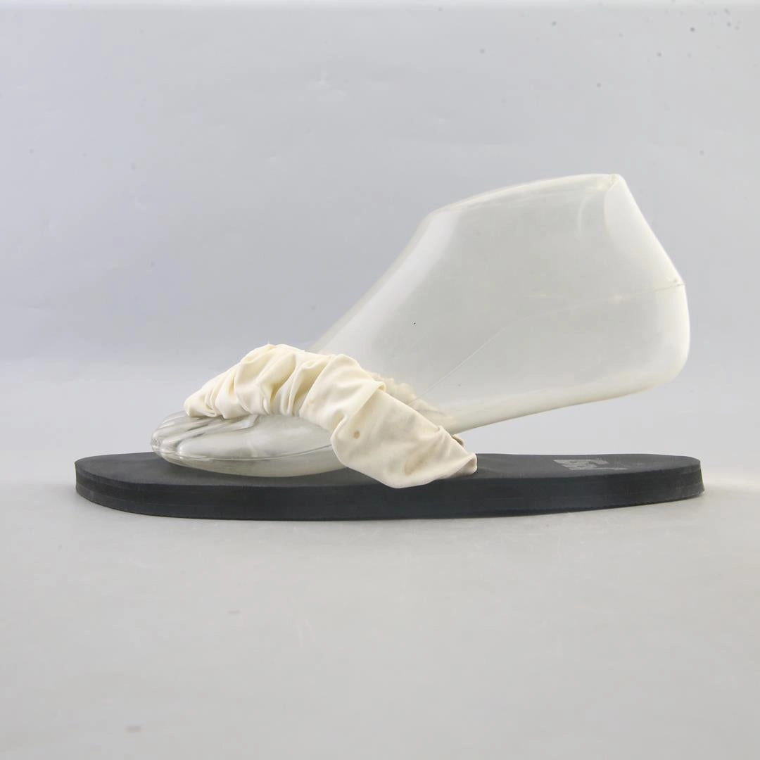 JAG . Slides Look Alike