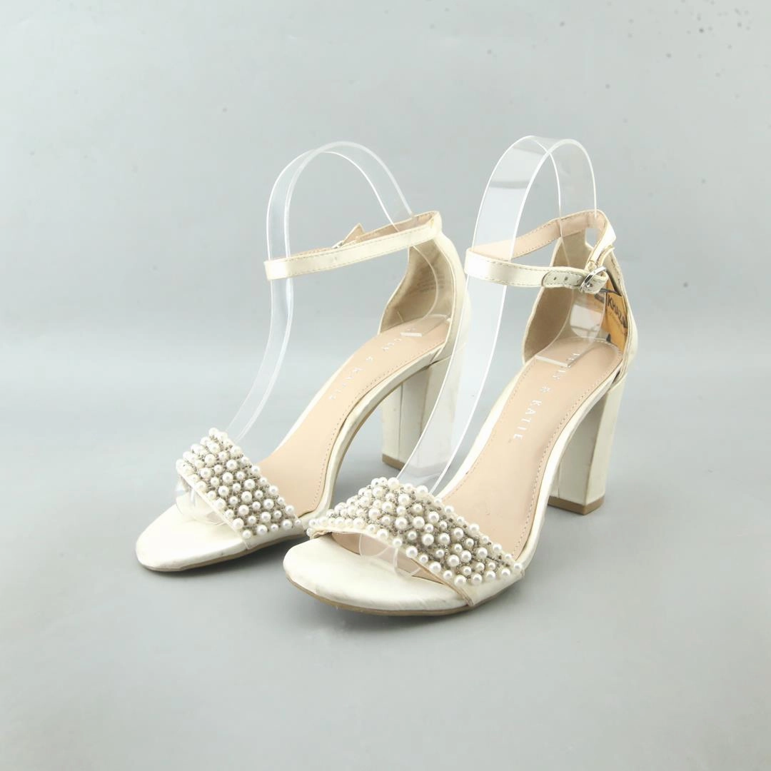 Painful High Heels KELLY & KATIE .