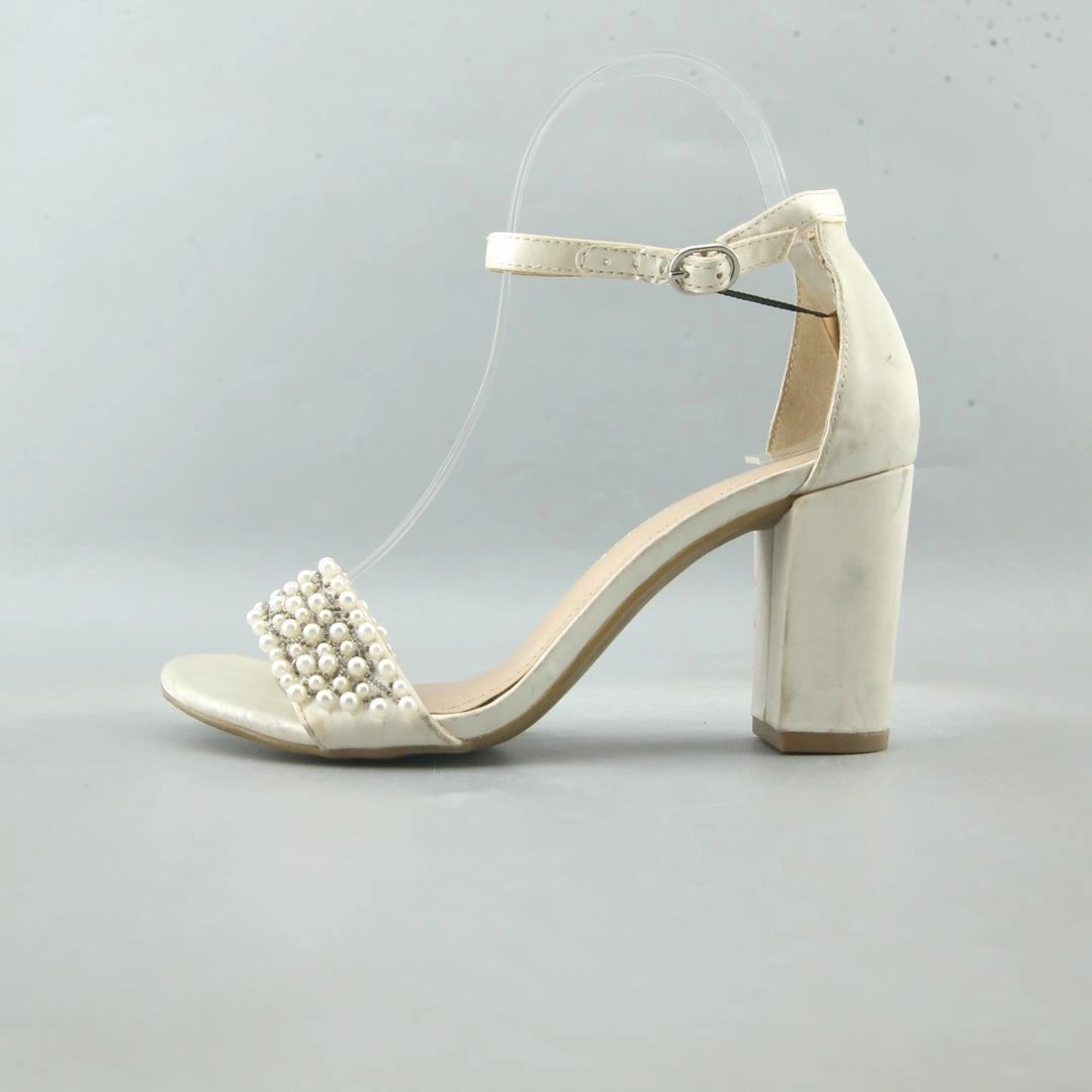 Hot Wife In High Heels KELLY & KATIE .