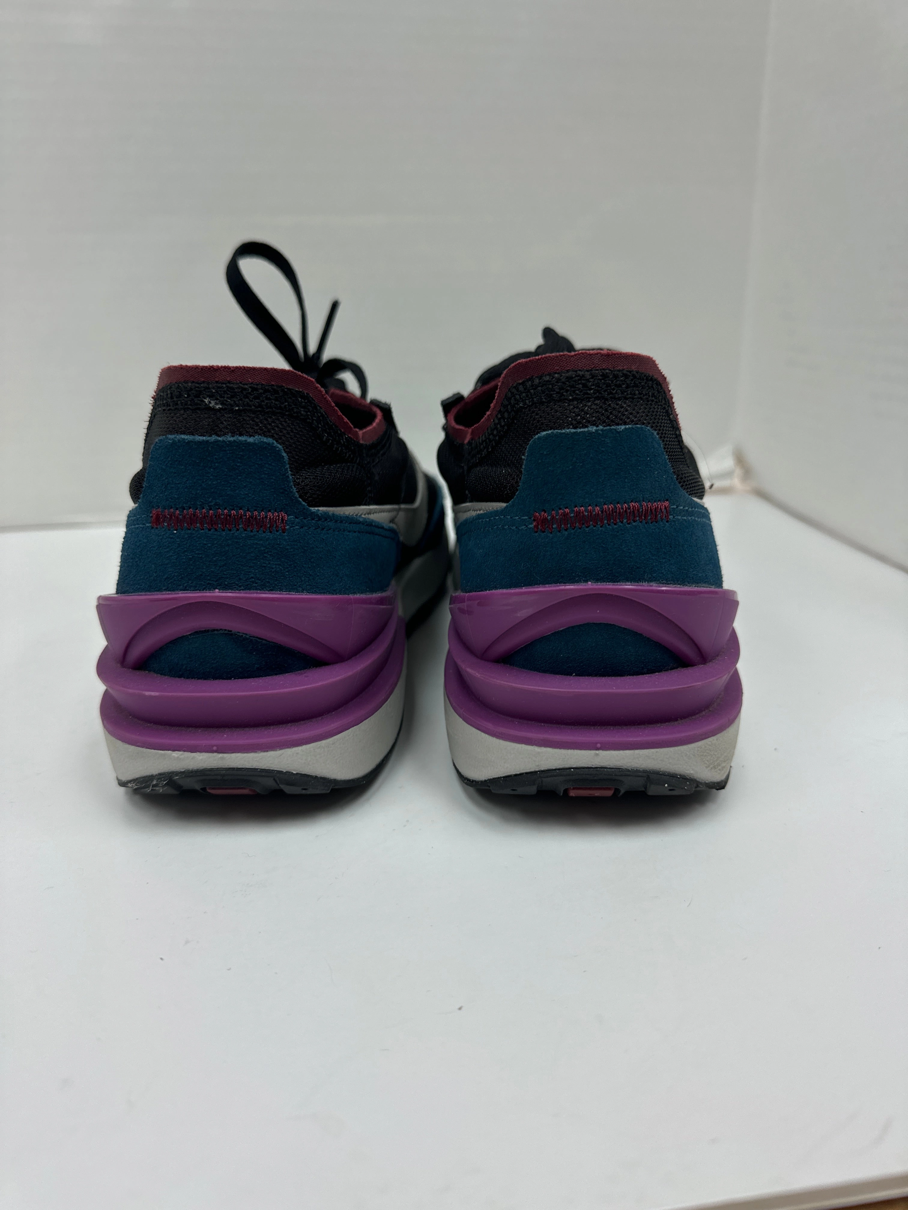 Nike Style Shoes Shoes Athletic By Nike In Black & Blue, Size: 10