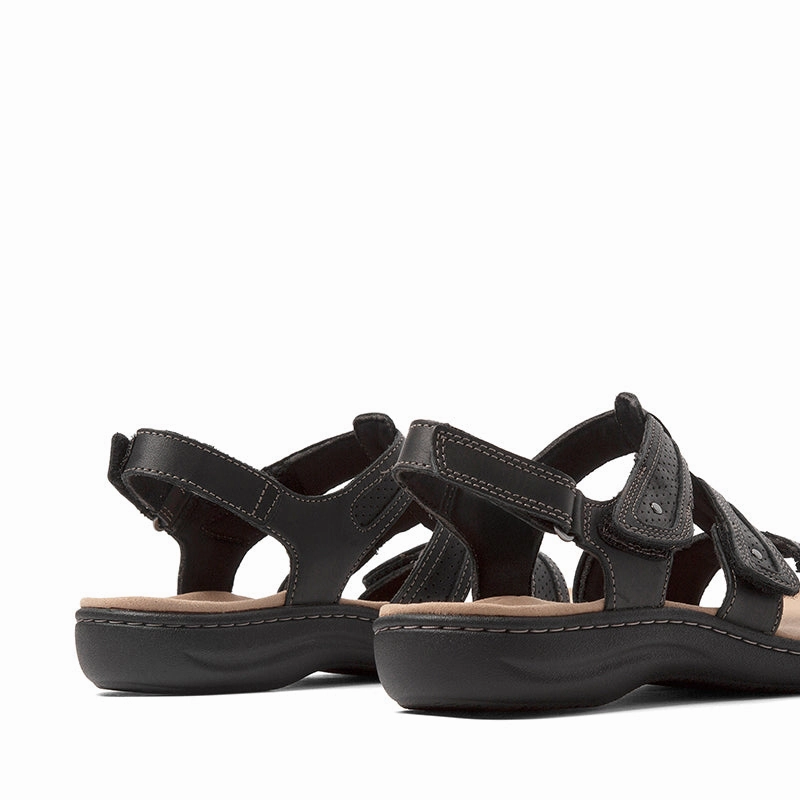 LAURIEANN IVY WIDE Hotels Barbados